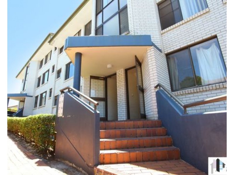 29/40 Murev way, Carrara QLD 4211