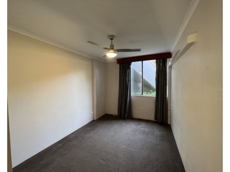 29/40 Murev way, Carrara QLD 4211
