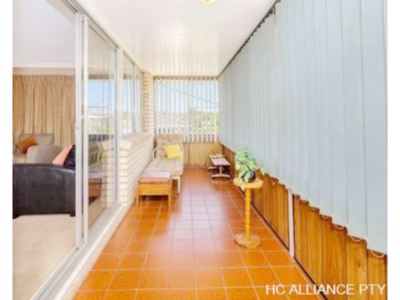 185 MT GRAVATT-CAPALABA RD, Wishart QLD 4122