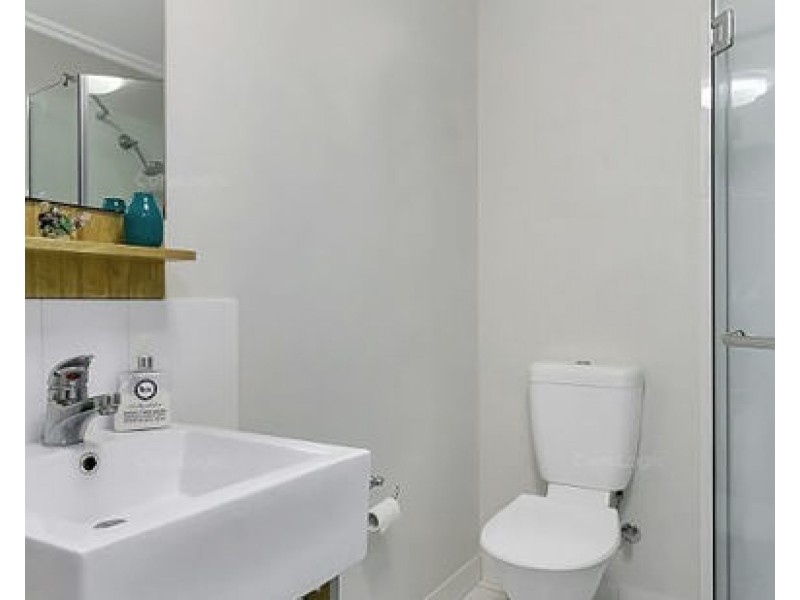 Unit 102 2-8 Rigg Street, Woree QLD 4868