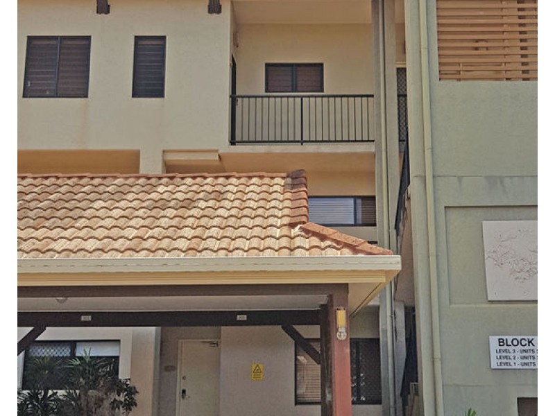 Unit 102 2-8 Rigg Street, Woree QLD 4868