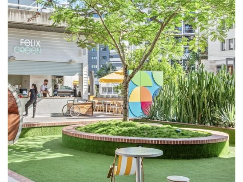 910/17 Deshon Street, Woolloongabba QLD 4102