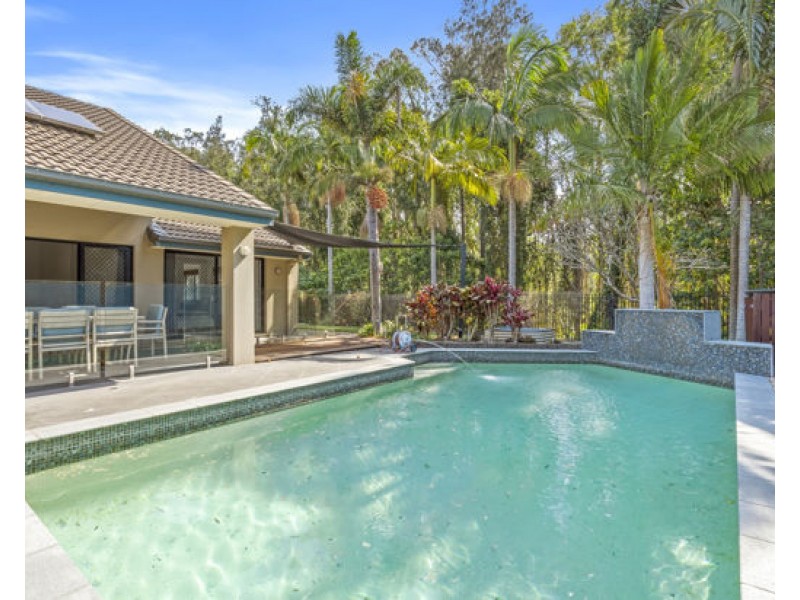 6 Deal Cove, Arundel QLD 4214