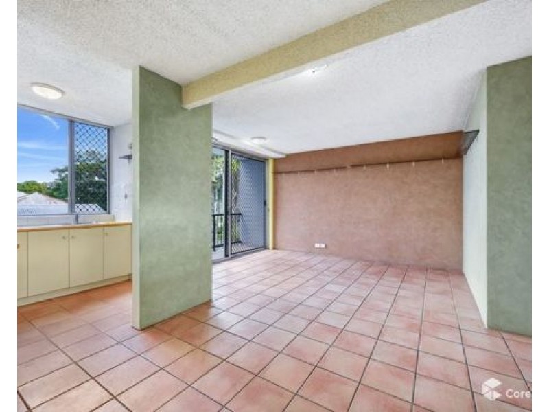 4/34 Elizabath Street, Toowong QLD 4066