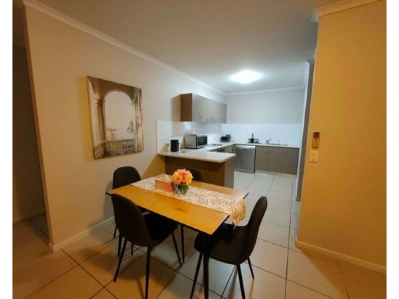 104 /331 Lake street, Cairns North, Qld 4870, Cairns North QLD 4870