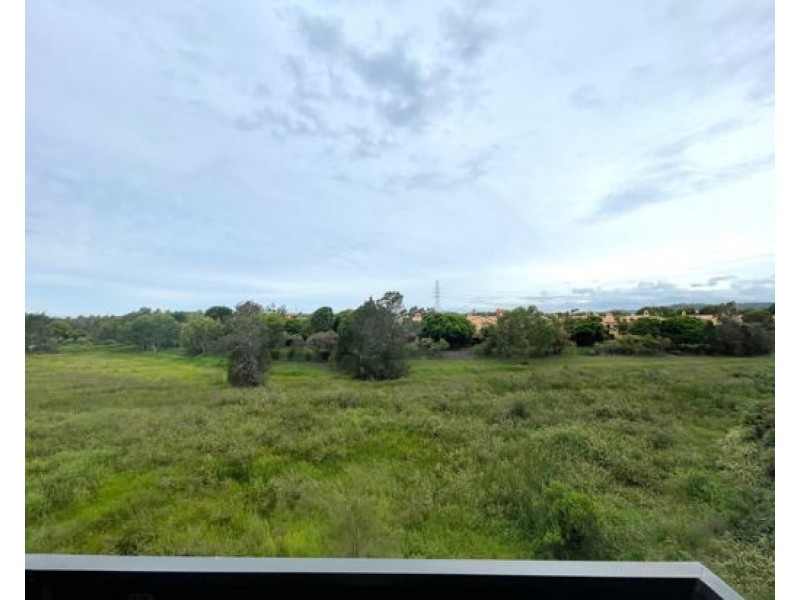 170/2 Bella Avenue, Robina QLD 4226