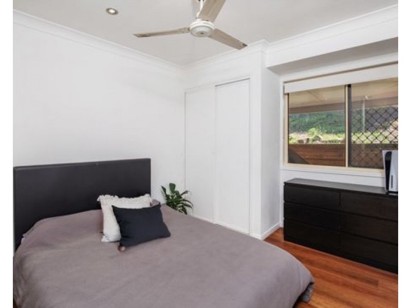 3 Guy Lane, Oxenford QLD 4210