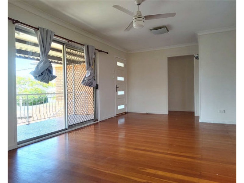 17 hilary street, Wishart QLD 4122
