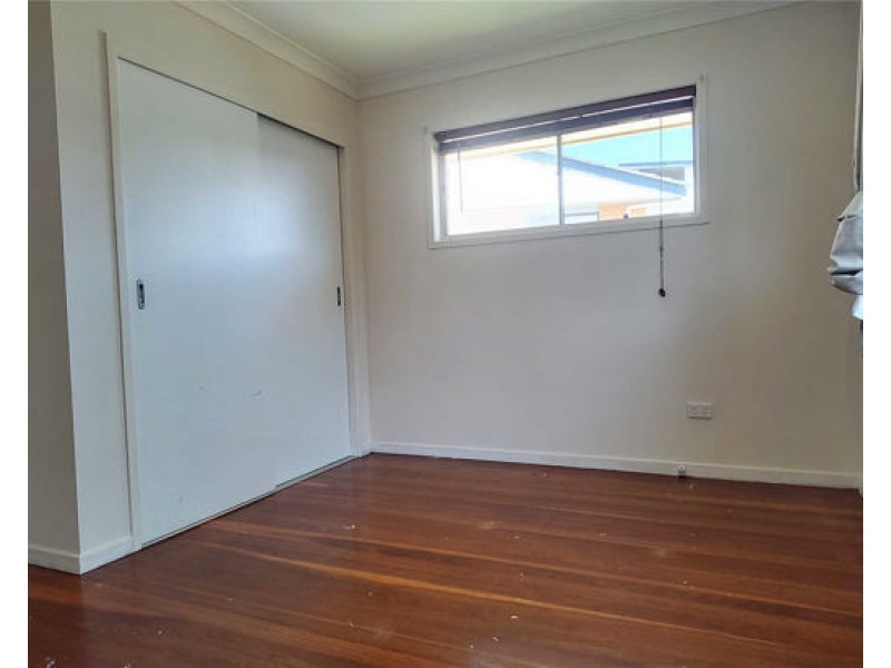 17 hilary street, Wishart QLD 4122