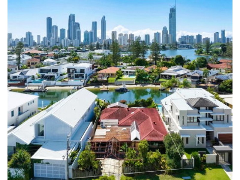 55 Gibraltar Drive, Isle Of Capri QLD 4217