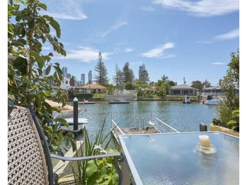 55 Gibraltar Drive, Isle Of Capri QLD 4217