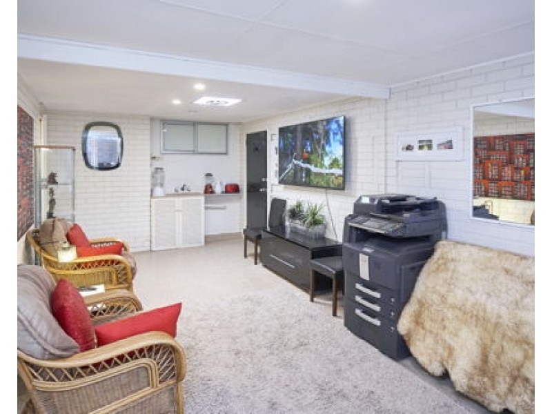 55 Gibraltar Drive, Isle Of Capri QLD 4217