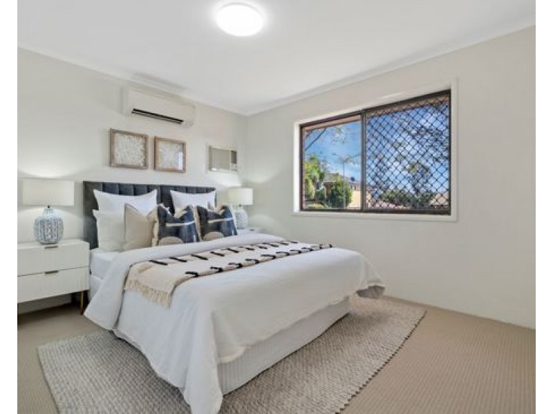 12 Pumice Street, Eight Mile Plains QLD 4113