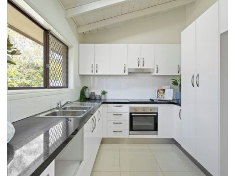 12 Pumice Street, Eight Mile Plains QLD 4113