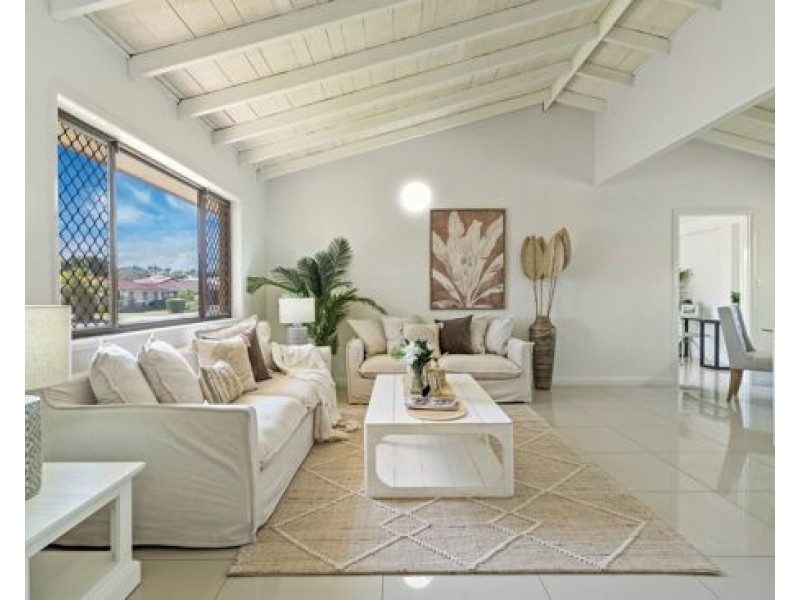 12 Pumice Street, Eight Mile Plains QLD 4113