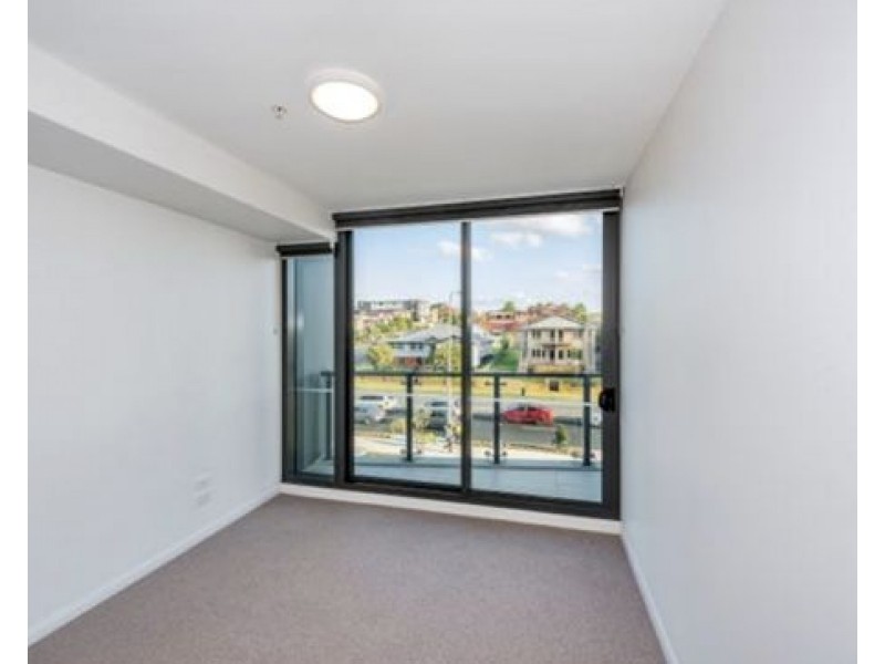 30506/300 Old Cleveland Road, Coorparoo QLD 4151