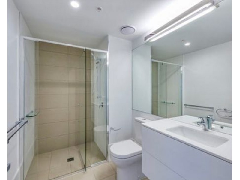 30506/300 Old Cleveland Road, Coorparoo QLD 4151