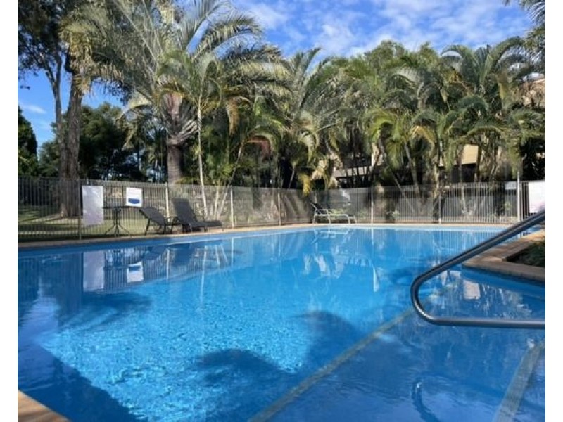 60/22 Barbet PL, Burleigh Waters QLD 4220