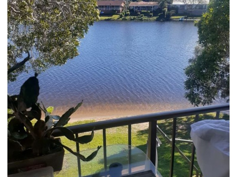 60/22 Barbet PL, Burleigh Waters QLD 4220