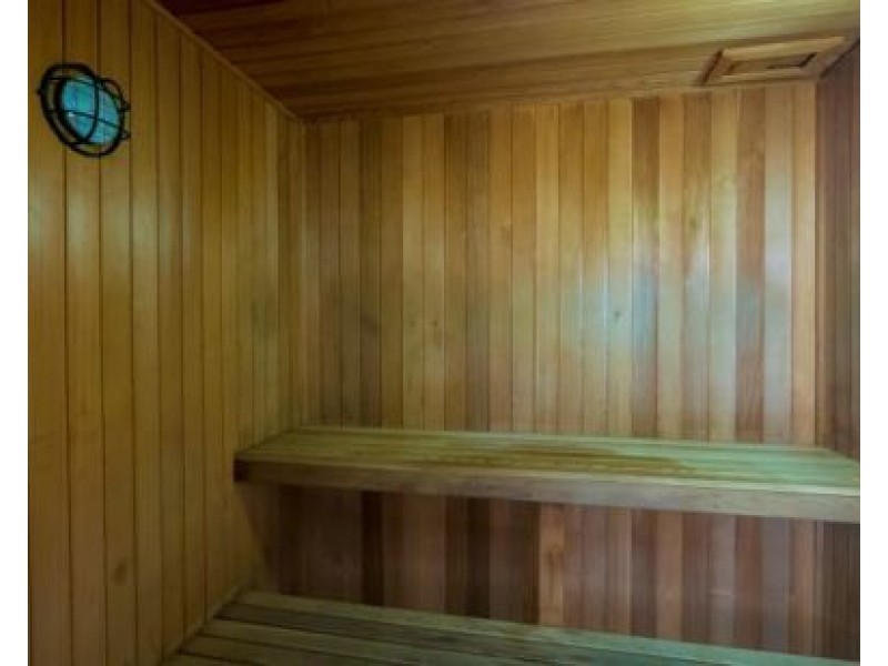 U14 15 Anne Avenue, Broadbeach QLD 4218