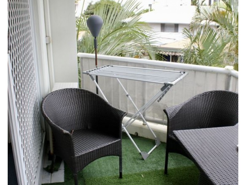 U14 15 Anne Avenue, Broadbeach QLD 4218