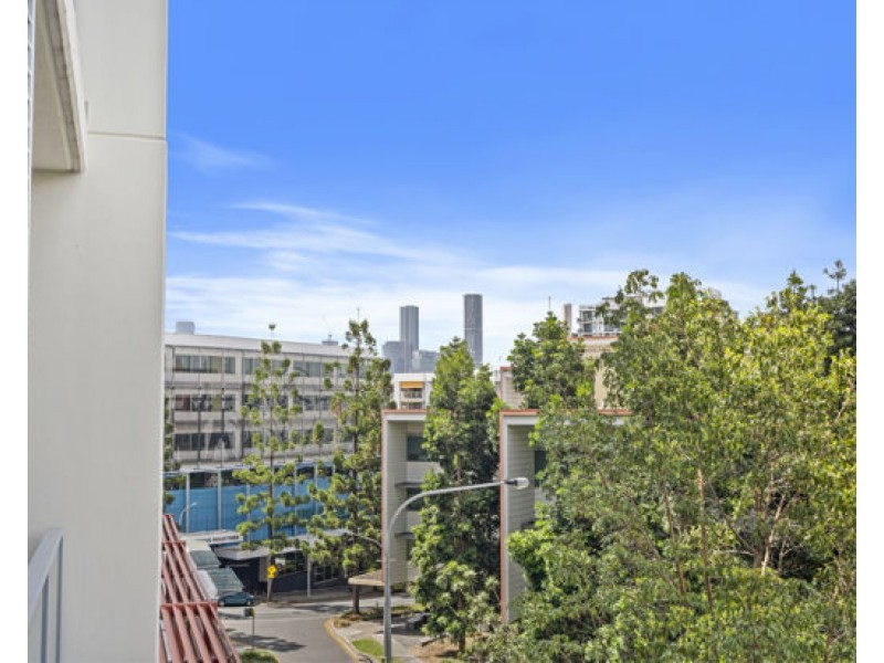 107/23 Robinson Place, Kelvin Grove QLD 4059