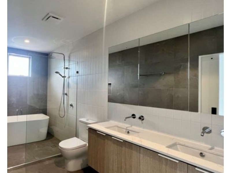 101 Address Upon Request, Mitchelton QLD 4053