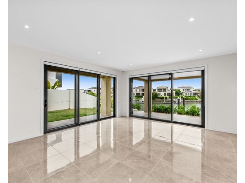 8812 The Point Circuit , Sanctuary Cove, Hope Island QLD 4212