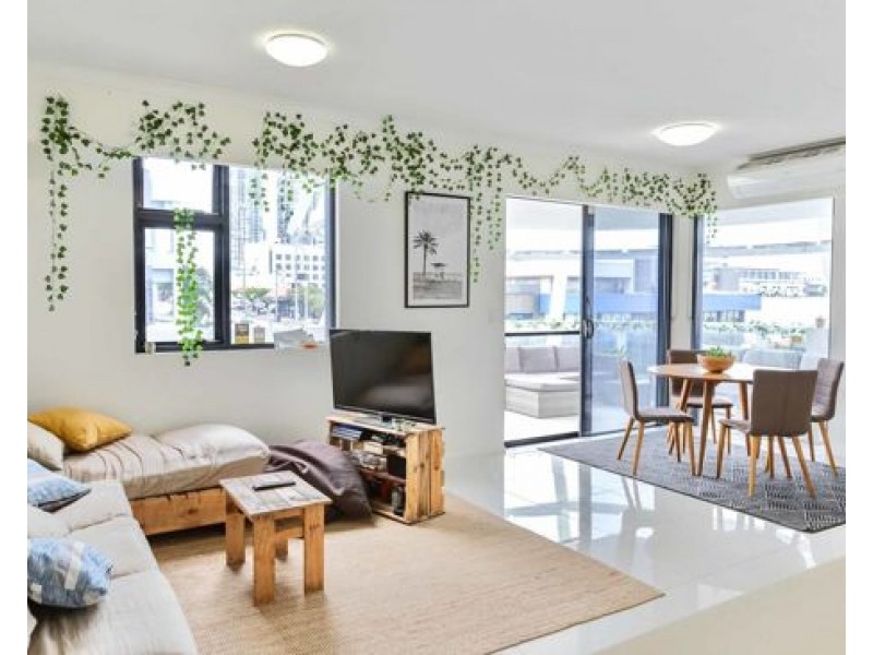 Unit 406, 133 Scarborough Street Southport, Southport QLD 4215