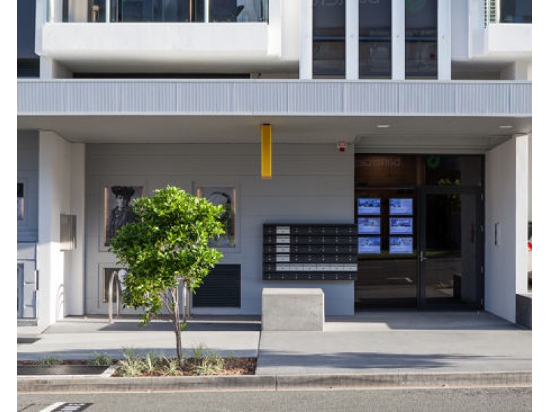 Unit 406, 133 Scarborough Street Southport, Southport QLD 4215