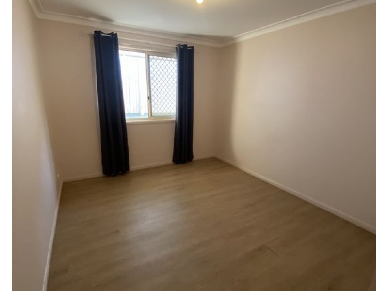 27 Wyncroft Street, Holland Park QLD 4121