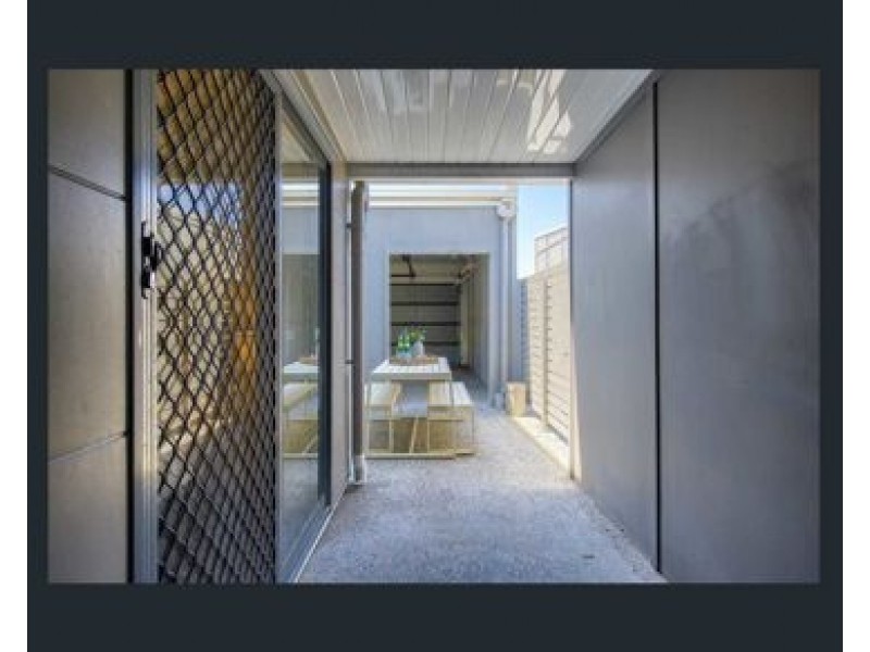 26 Blue Mountains Crescent, Fitzgibbon QLD 4018