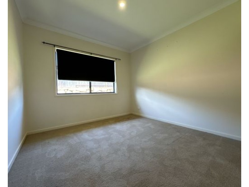 165 Darlington Drive, Yarrabilba QLD 4207