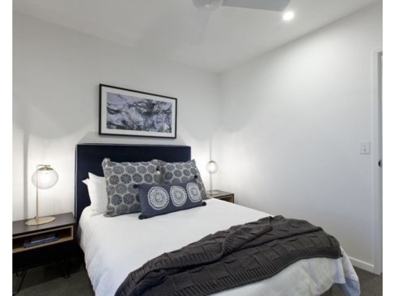 1408/19 Deshon Street, Woolloongabba QLD 4102