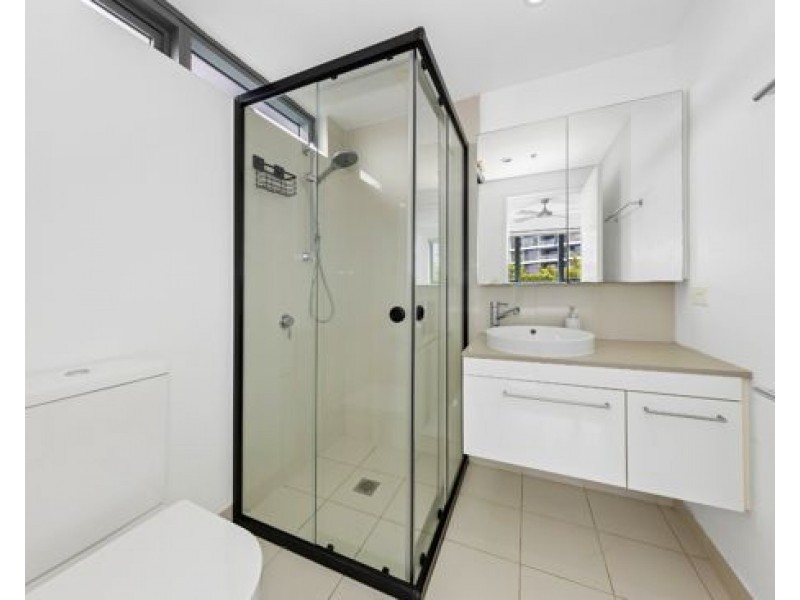 1038/16 Hamilton Place, Bowen Hills QLD 4006