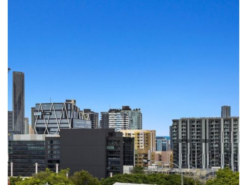 1038/16 Hamilton Place, Bowen Hills QLD 4006