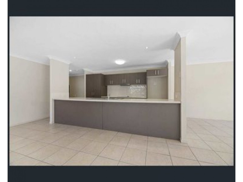 7 Jonathan St, Upper Coomera QLD 4209