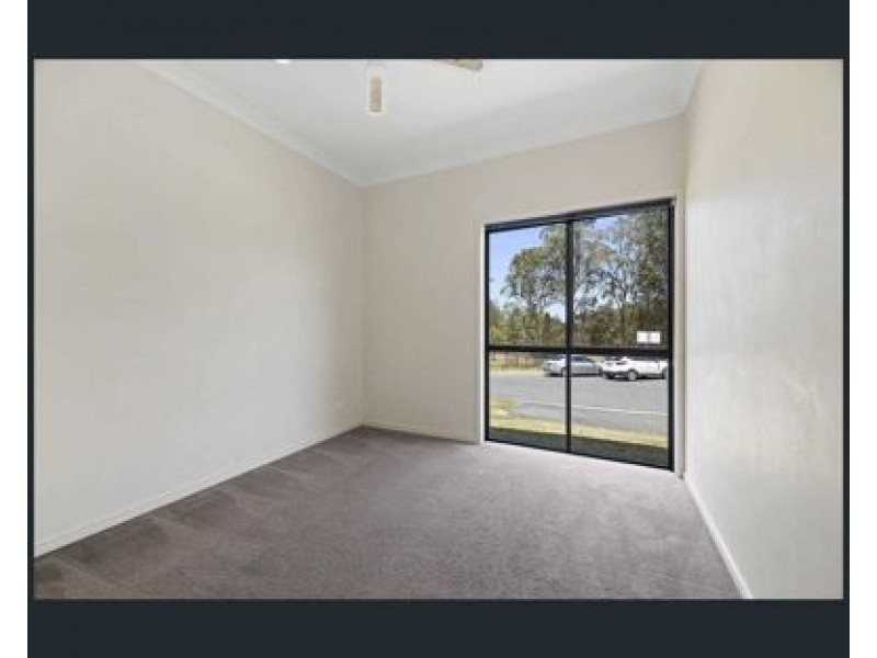 7 Jonathan St, Upper Coomera QLD 4209