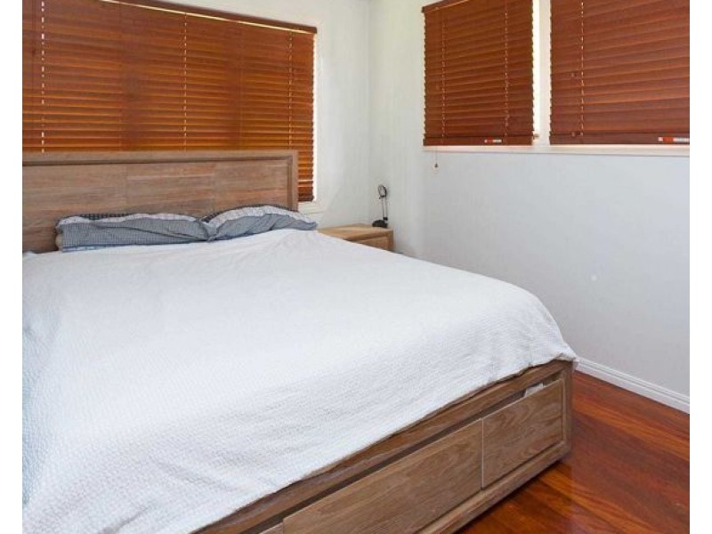 9 Marchant Street, Tarragindi QLD 4121