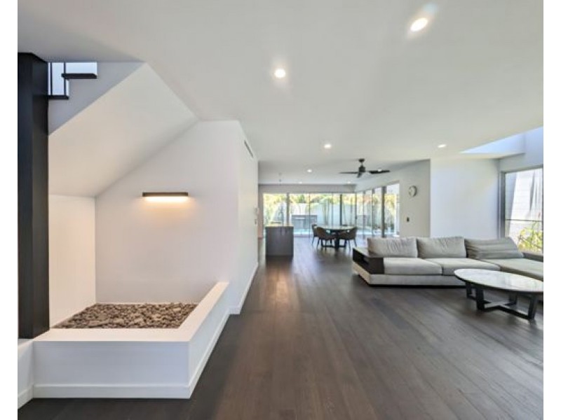 7826 Pavilions Close, Hope Island QLD 4212