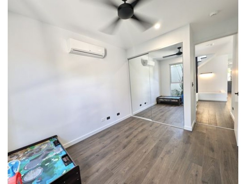 7826 Pavilions Close, Hope Island QLD 4212