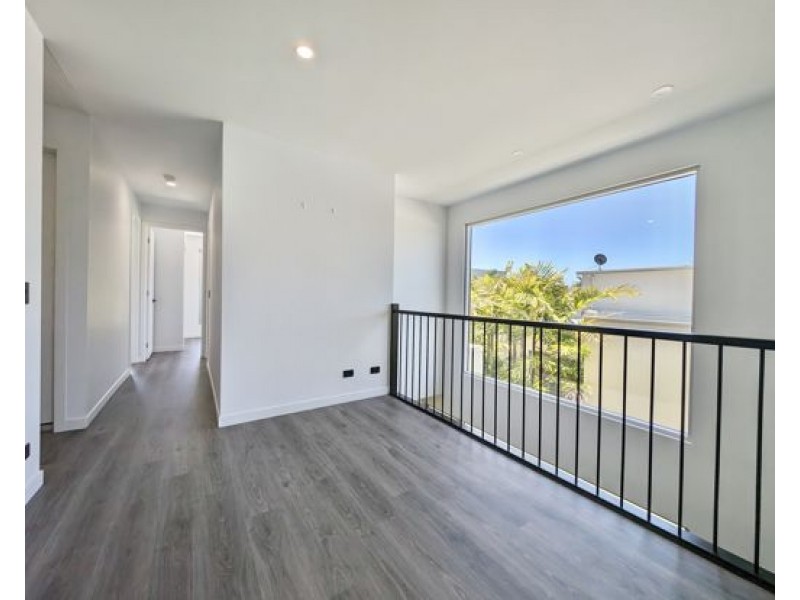 7826 Pavilions Close, Hope Island QLD 4212