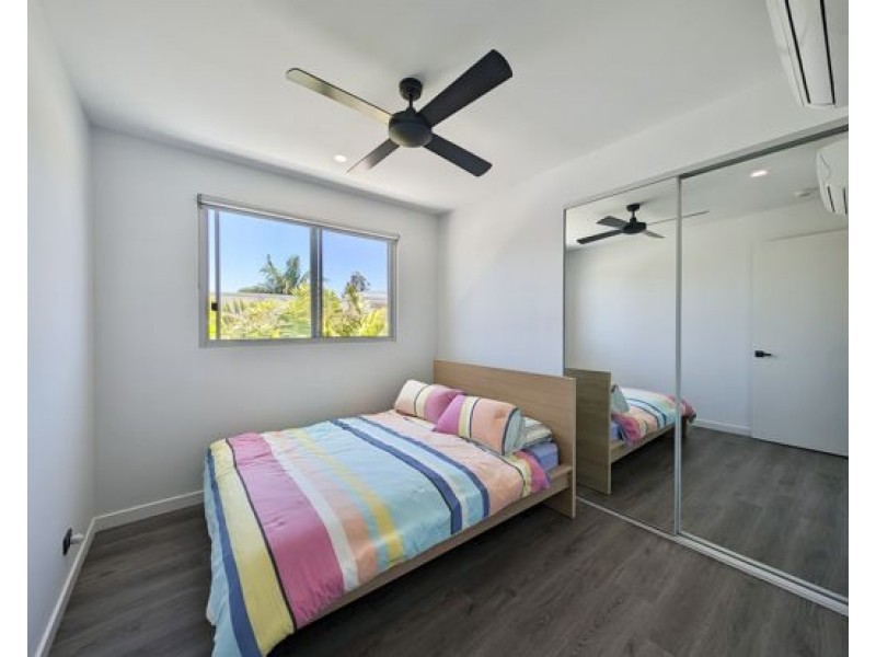 7826 Pavilions Close, Hope Island QLD 4212