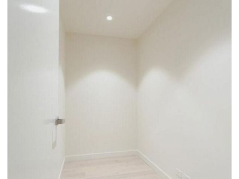 701/130 Dudley Street, West Melbourne VIC 3003