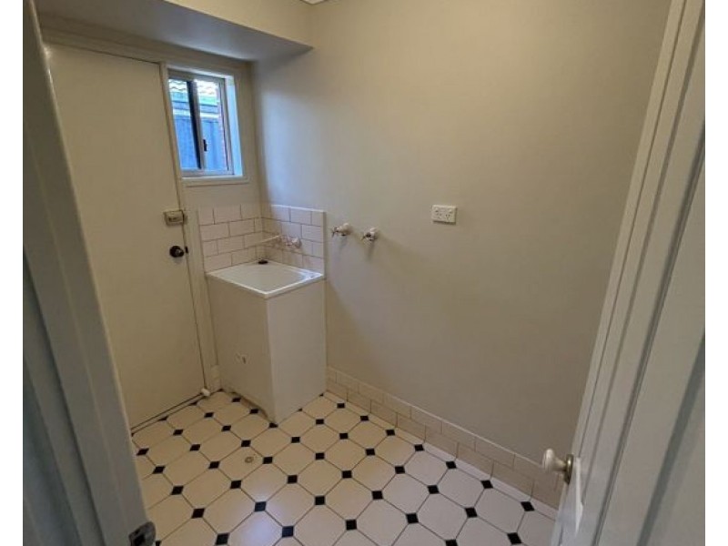 14 Cowell Drive, Burleigh Heads QLD 4220