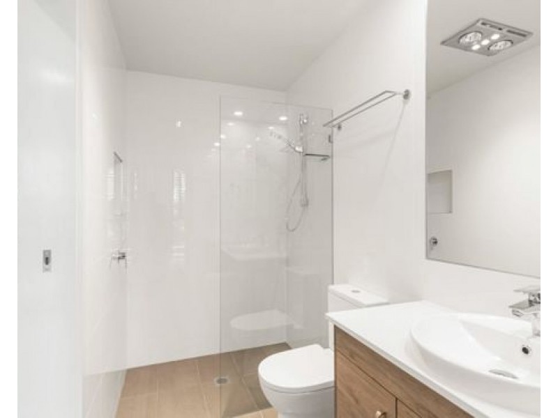 ID:21270318 172 Venner Road, Yeronga QLD 4104