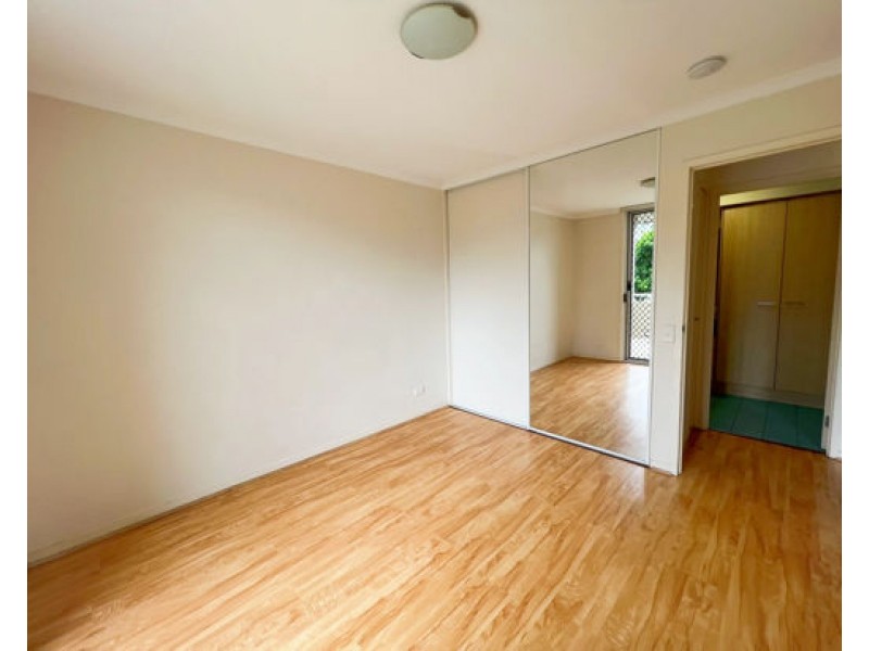 01009/38 Vincent Street, Indooroopilly QLD 4068