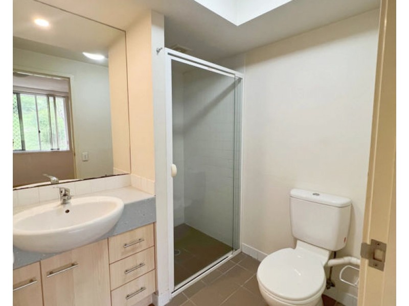 01009/38 Vincent Street, Indooroopilly QLD 4068