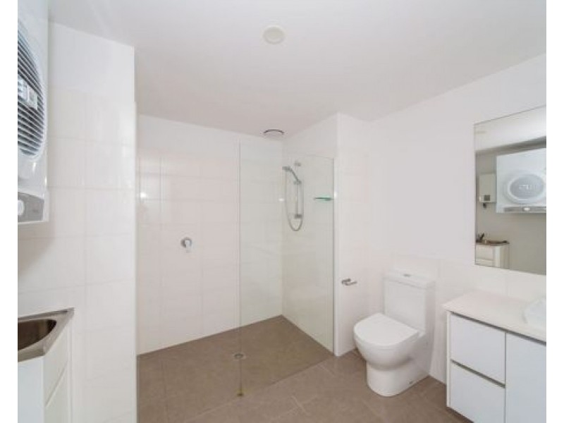 3214/1-7 Waterford Court, Bundall QLD 4217