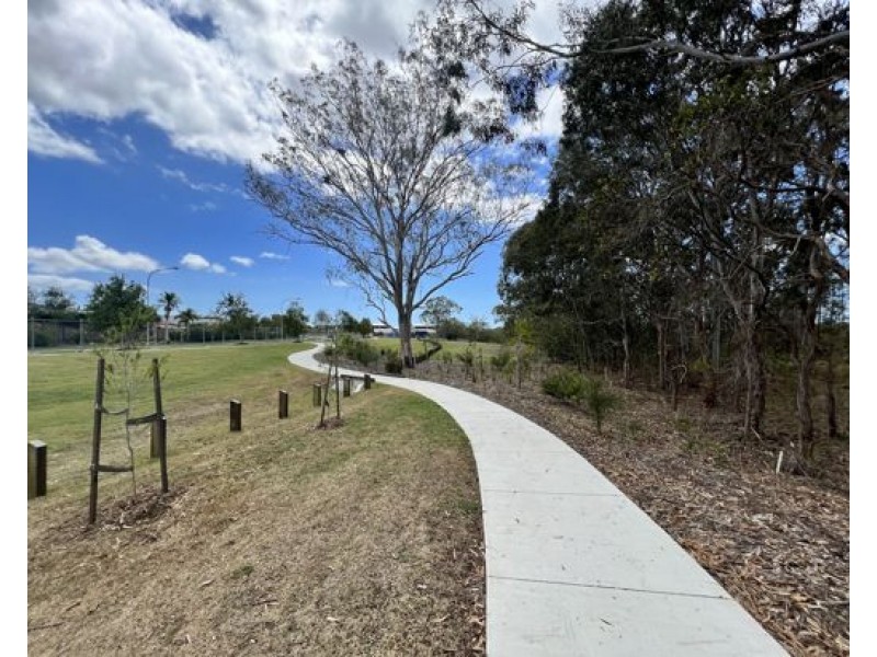29/8 Ben Dalley Drive, Helensvale QLD 4212